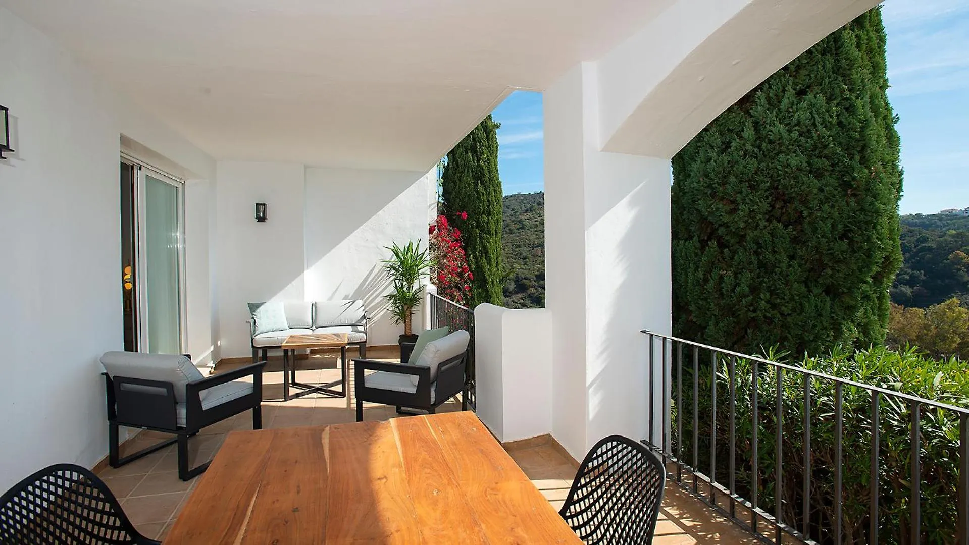 La Quinta Holidays Benahavis Apartment